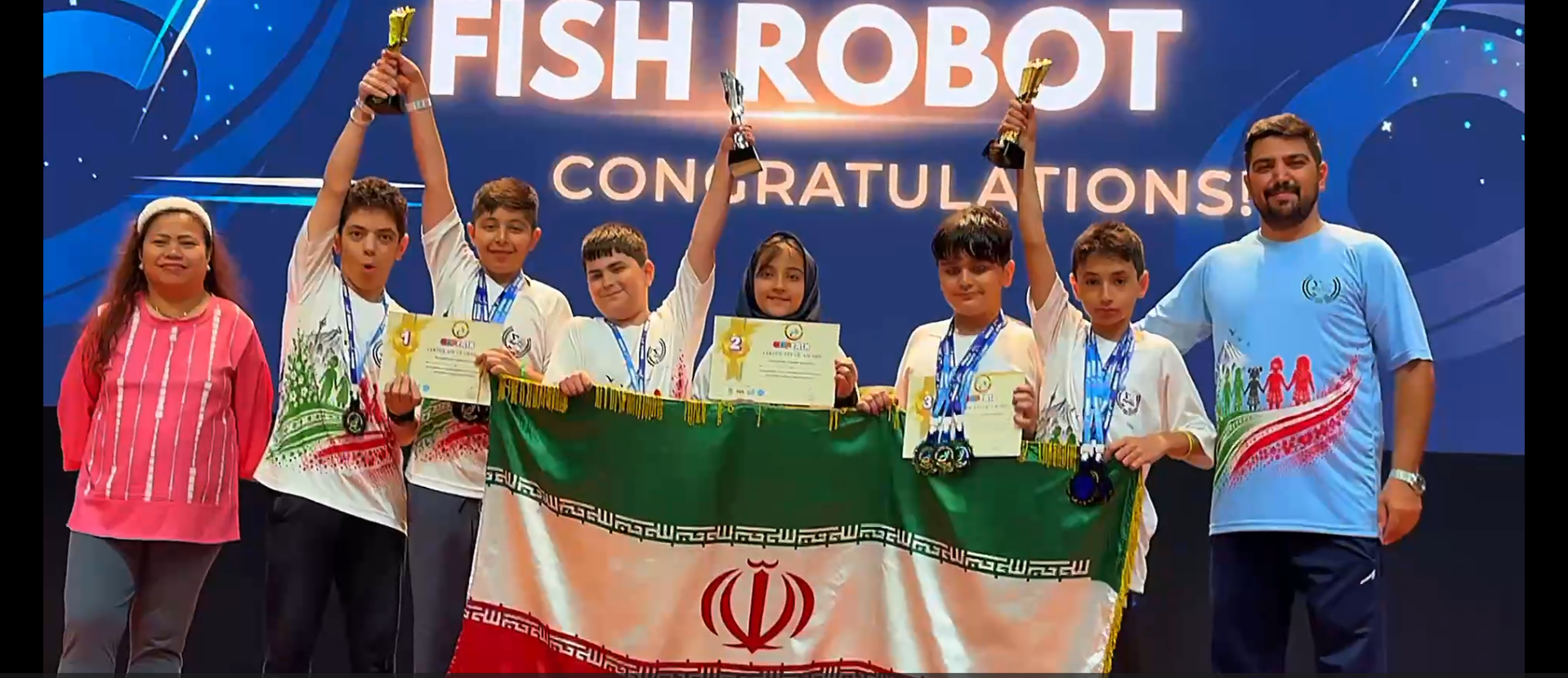 مراسم اهدای مقام بخش Fish Robot